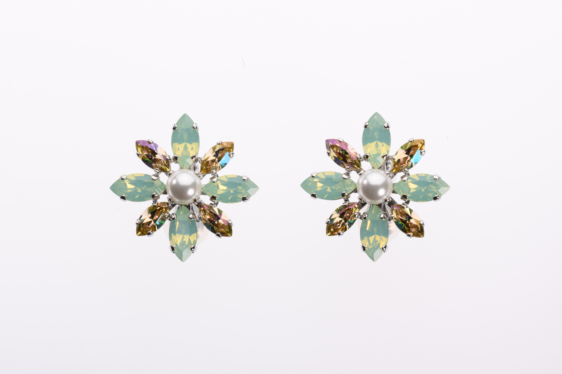 【販売終了】Flower bijou/Chrysolite opal silver