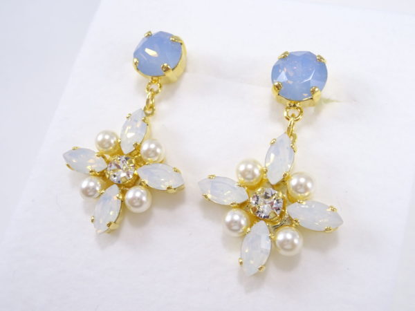 Milkey flower/Air blue opal